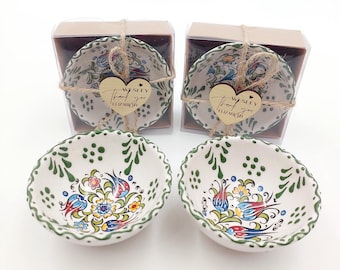 Personalized Ceramic Bowls for Wedding Guests, Baby Shower or Bridal Shower Gift, Handmade Keepsake Bowl Gift with Name and Date