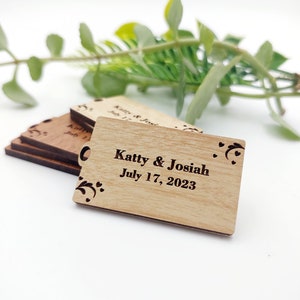 Personalisierter Herzanhänger, Hochzeitsgeschenke, personalisierte Mr & Mrs Love, personalisierter hölzerner Hochzeitsherd, hölzerner Hochzeitsherd, danke