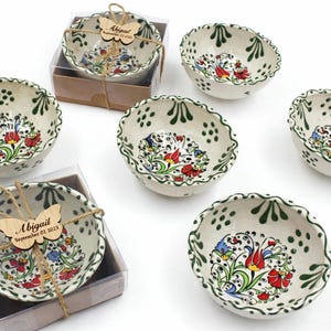 Ciotole in ceramica personalizzate da 50 pezzi – Regalo di nozze boho, nome e data speciali – Opzione confezione regalo, Mini ciotole da matrimonio da 8 cm, ciotole per nascita