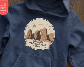 Arches National Park Sweatshirt, Nature Lover Hoodie, Hiking Camping Utah Sweater, Matching Family Group Gift, Kids Outdoors Shirt, Unisex