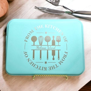 Personalized Cake Pan Personalized gift for women Personalized bakeware Custom name baking dish gift for mom Custom gift for Bride image 1