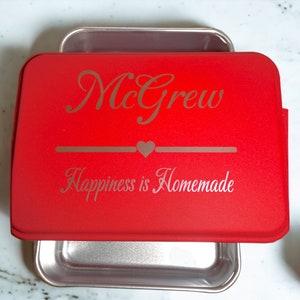Personalized Cake Pan Personalized gift for women Personalized bakeware Custom name baking dish gift for mom Custom gift for Bride image 2