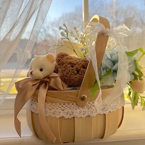 Baby gift set, 7pc baby shower bundle, new mom gift basket, newborn baby gift box, baby swaddle set, neutral gender gift hamper, new baby