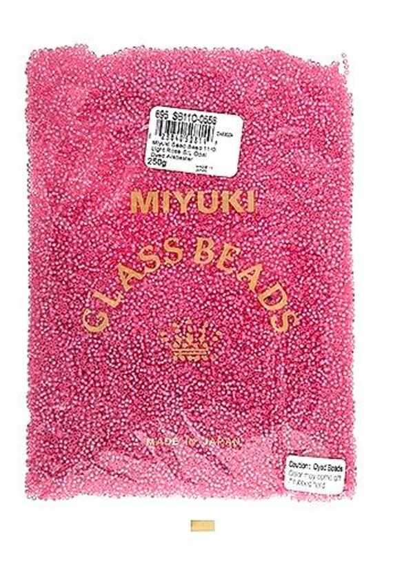 11-556, Miyuki 22g Silver Lined Rose Alabaster 11-556, Miyuki 22g Silver Lined Rose Alabaster