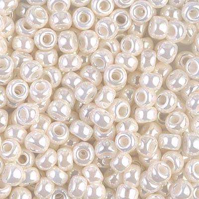 11-592, Miyuki 22g Antique Ivory Pearl Ceylon 11-592, Miyuki 22g Antique Ivory Pearl Ceylon