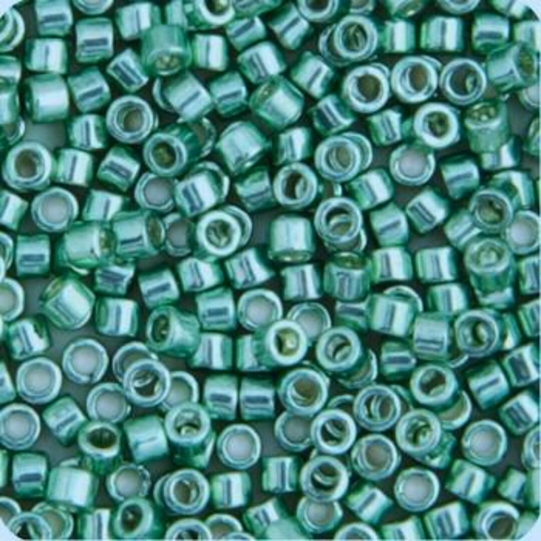Bala&ap;Fillic Opaque Black Color 3 Seed Beads About 3600pcs/100g in bag 8/0 Glass Craft Seed