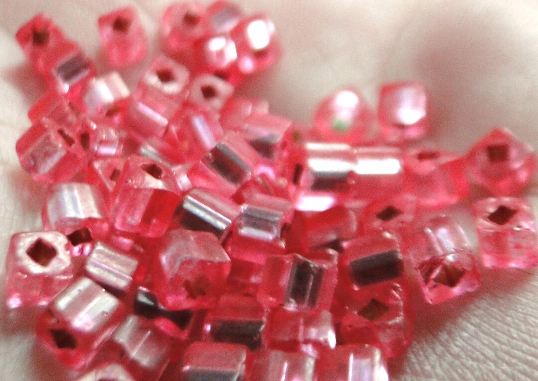 Silver Raspberry Raspberry Pink Silver Lined, Preciosa Crystal Glass Cube, 3.4mm/0.13in ...