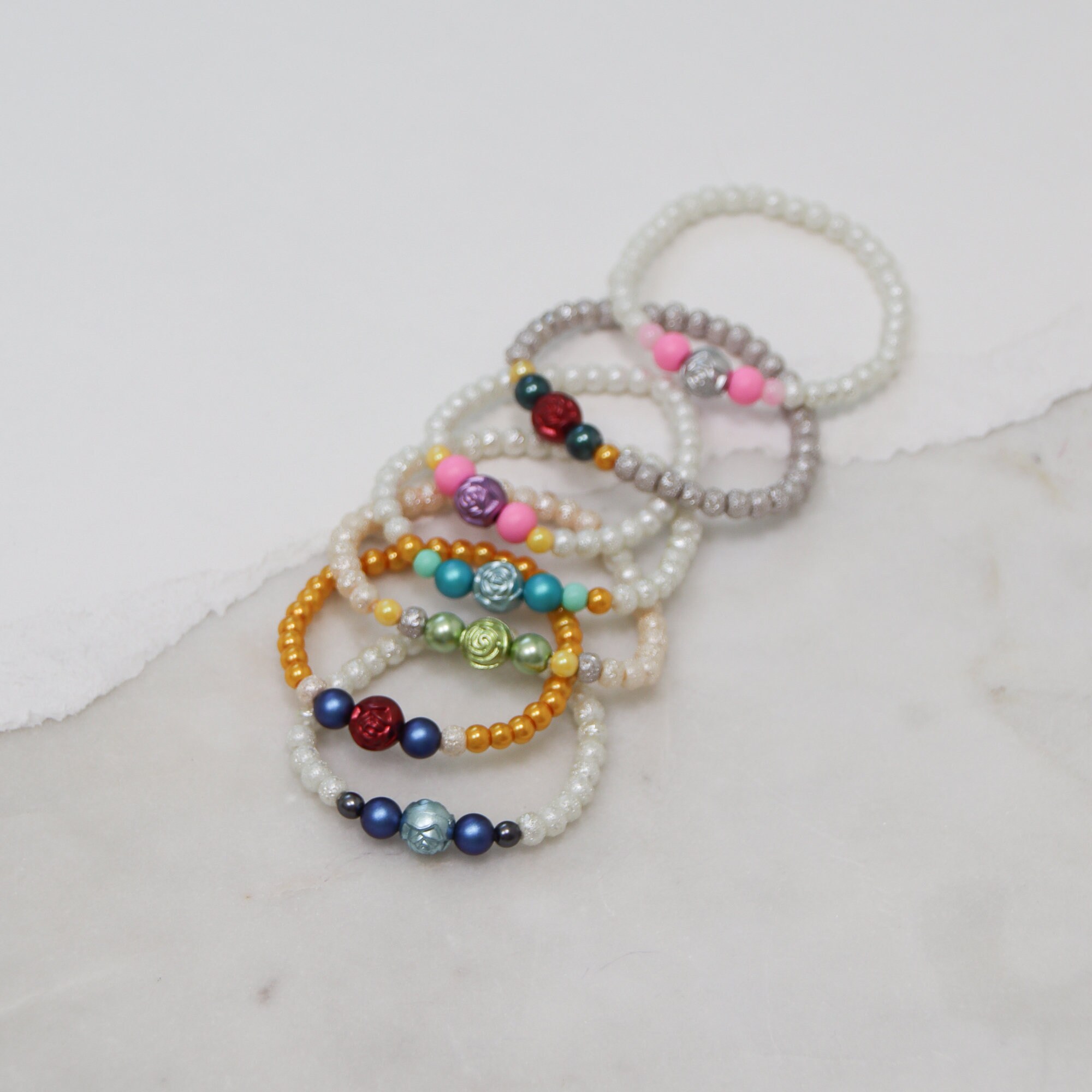 プリンセス | シルバー＆ピンクのキッズビーズブレスレット - Etsy 日本