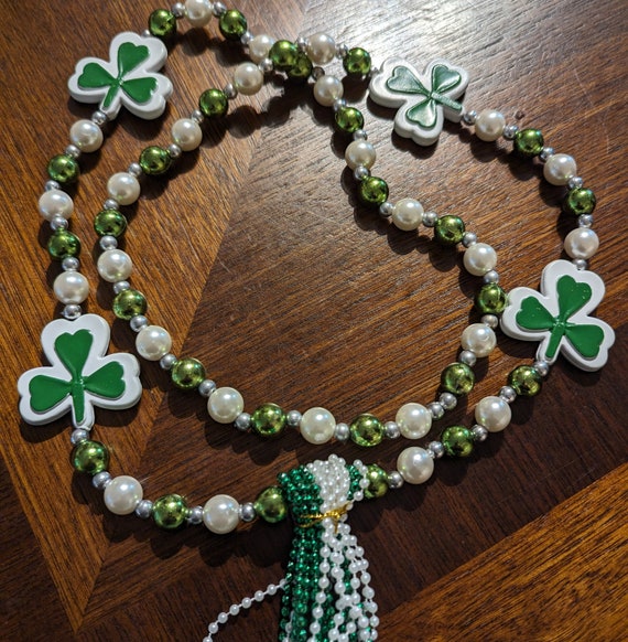 St. Patrick's Day Clover Bead Necklace - image 3