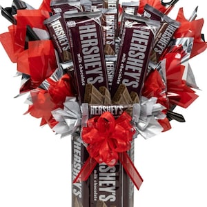 Hershey&#39;s Milk Chocolate Candy Arrangment