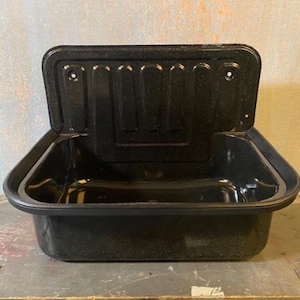 Timeless German Vintage Sink – Elegant Farmhouse Style Wall-Mounted Sink with Granite Coating, Perfect for Indoor & Outdoor Spaces