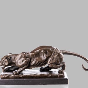 Large Bronze Sculpture of Crouching Big Cat – Powerful Wild Animal Figurine, Handcrafted Panther Statue, Art Deco Inspired Décor