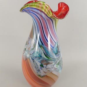 Elegant Glass Murano style Vase - Colorful and Chic Home Decor