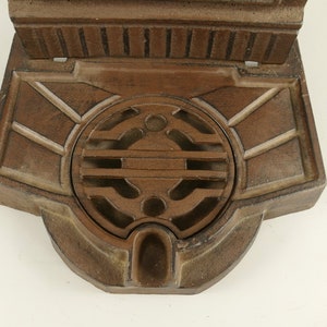 Mystical Romance: Stehbrunnen Cast Iron Rustic Brown Fountain image 5