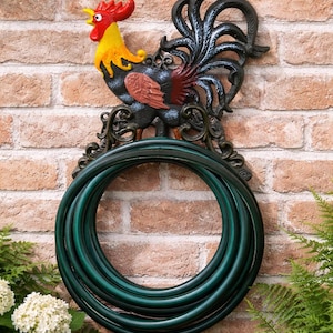 Organizador de manguera y grifo de colores rústicos: elegante accesorio decorativo para el hogar, el jardín, la cocina y el baño.