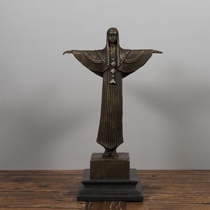 Art-Deco-Bronzeskulptur – „Credo“ von D.H. Chiparus inspiriertes Meisterwerk – Elegantes Wohndekor-Statement