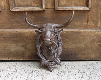 Bull Decor Door Knocker Wall Coat Rack Wall Mounting Material Cast Iron