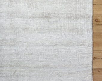 Hand Knotted Light Grey Wool Rug: Modern Minimalist Scandinavian Decor