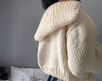 Cropped Knit Cardigan