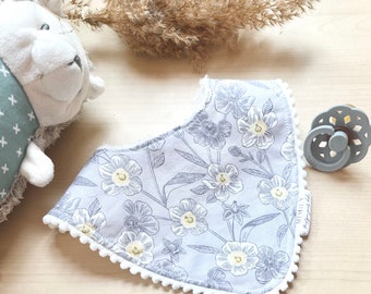 Baby bib/Adjustable three snap baby bib/White flower bib/Baby bandana/Cotton bib/Terrycloth