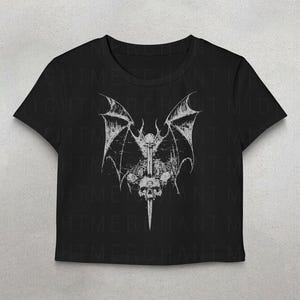 Haut court chauve-souris gothique rétro, chemises grunge Y2k, hauts courts gothiques, cadeaux mignons pour elle, vêtements gothiques, t-shirt graphique des années 90, haut court grunge an 2000