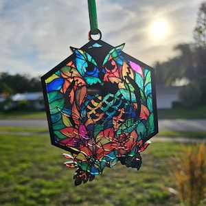Suncatcher-Owl and leaves Acrylic