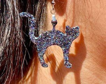 Black Scaredy-Cat Spooked Cat Earrings