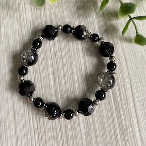 Black beaded bracelet