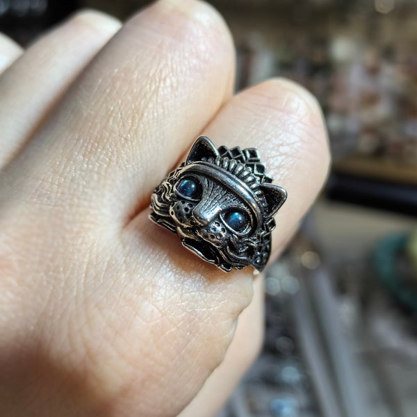 Apache Indian Chief Cat Ring | Blue Moon Light