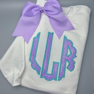 Scalloped Monogram Personalized Embroidered Kids Shirt | Custom Name Kids Shirt | Kids Custom Sweatshirt