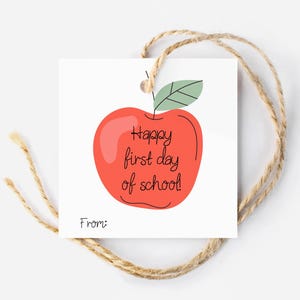 Happy First Day of School-tag afdrukbare Back to School-tag 1e schooldag Staff Back to School-tag cadeaulabel leraar voor nieuw schooljaar