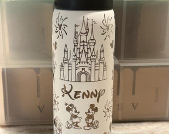 Vaso/taza de Walt Disney, DisneyWorld, Disneyland, grabado con láser y personalizado... Yeti, Stanley u Owala.