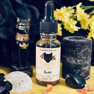 Bastet -ritual oil- Fertility, domestic magic, protection, prosperity