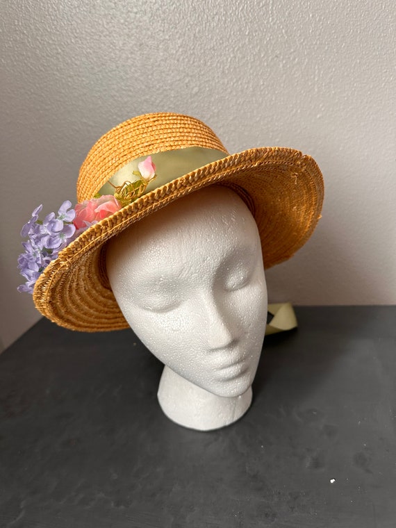 Sun straw hat