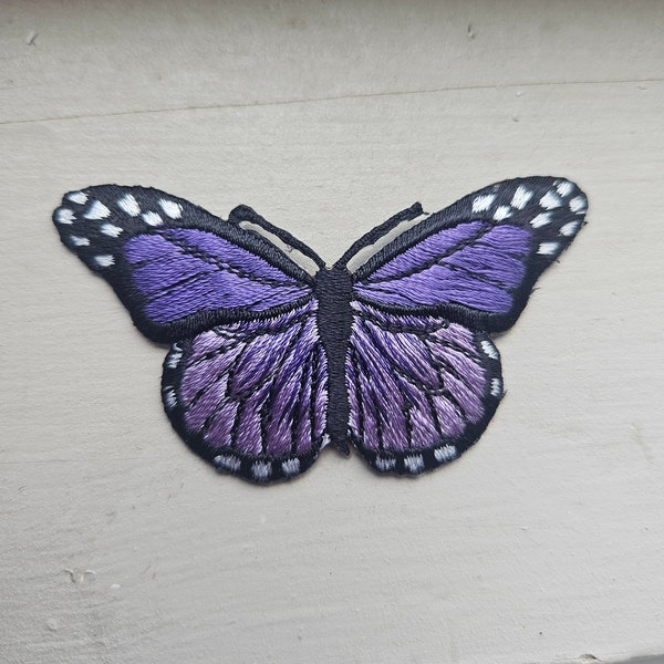 Purple Butterfly patch - Iron on patch - Embroidered patch - Applique -