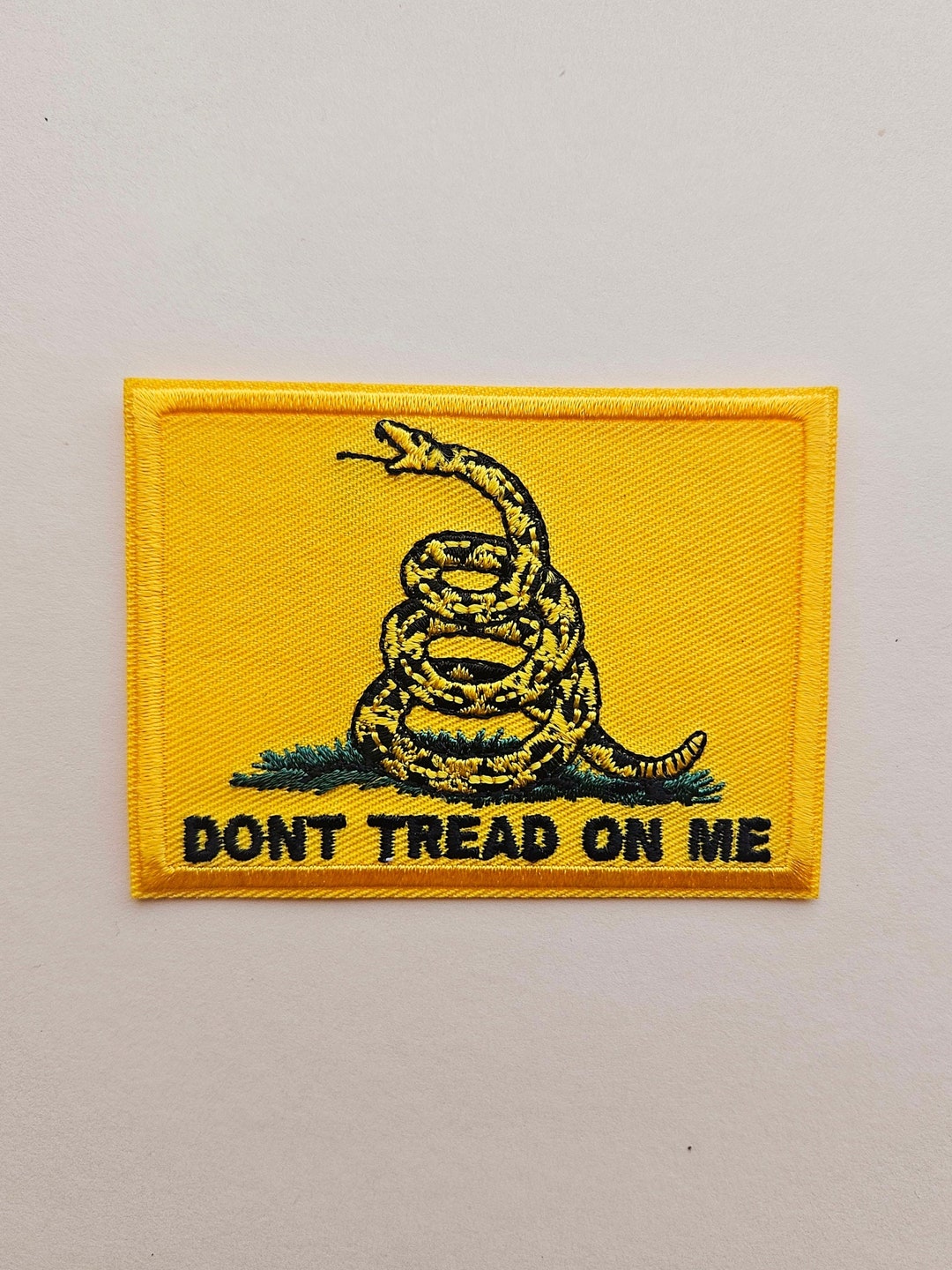 Geen Stap Op Snek Sticker Decal Gadsden Vlag Muurs... – Grandado