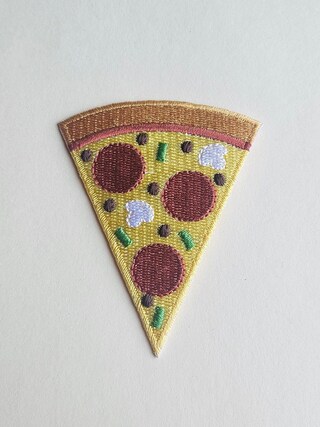Patch Ricamata A Forma Di Pizza – Termoadesiva E Da Cucire, 8,9 X 4,5 Cm