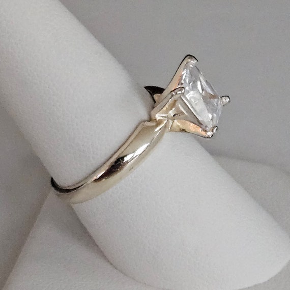 Beautiful Vintage Sterling Silver Engagement Ring… - image 3