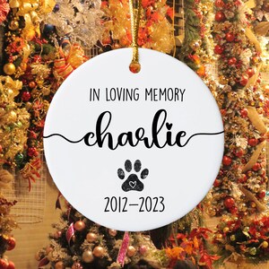 Adorno de pata Adorno conmemorativo personalizado para mascotas, Adorno navideño para perros, Regalo de recuerdo amado para siempre, Regalo de pérdida de mascotas, En memoria amorosa