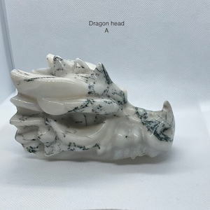 Moss agate dragon head