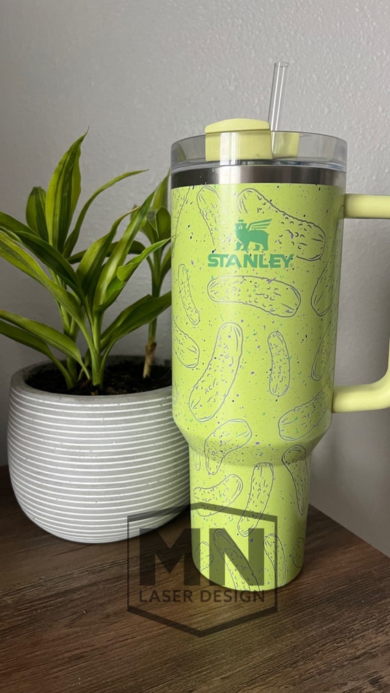 2023 40oz tumbler 2.0 (Light green)