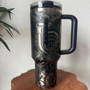 2.0 Flipstraw Quencher Tumbler | Gearhead | laser engraved | 40oz | Car guy