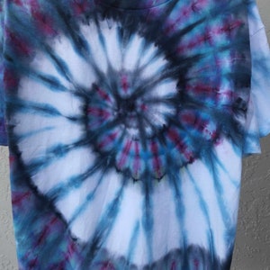 Erwachsene Unisex große mehrfarbige Spirale Ice Dyed Tie-Dye