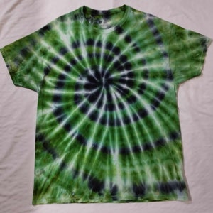 Erwachsene Unisex XL Grün und Schwarz Flüssige Tie-Dye.