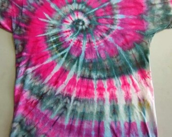 Adult Medium Enchanted Magenta Spiral Ice Dyed Tie-Dye T-Shirt - Vibrant Whirlwind