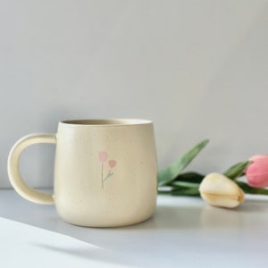 Spring Coffee Mug, Speckled Sesame Coffee Mug, Beige 14oz Coffee Mug, Tulip Coffee Mug, Cute Spring Mug, Easter gift, Gifts for her,