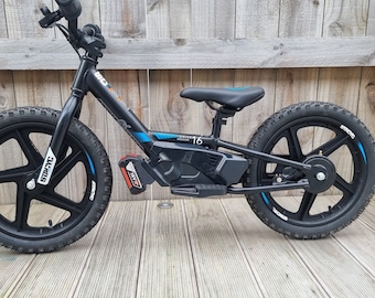 Adaptador de batería Stacyc Bosch - 12" y 16"