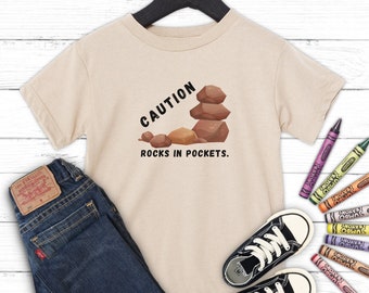 Camisa infantil Rocks in Pockets, Humor infantil, Vida infantil, Amante do rock, Rockhound