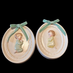 Child Prayer Plaques,Nursery Wall plaques,Children Praying