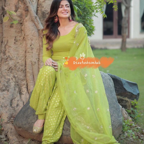 Beautiful Green Heavy Emboidery Salwar Kameez Punjabi Patiala Indian Suit Ready To Measure For Girls Nd Womens